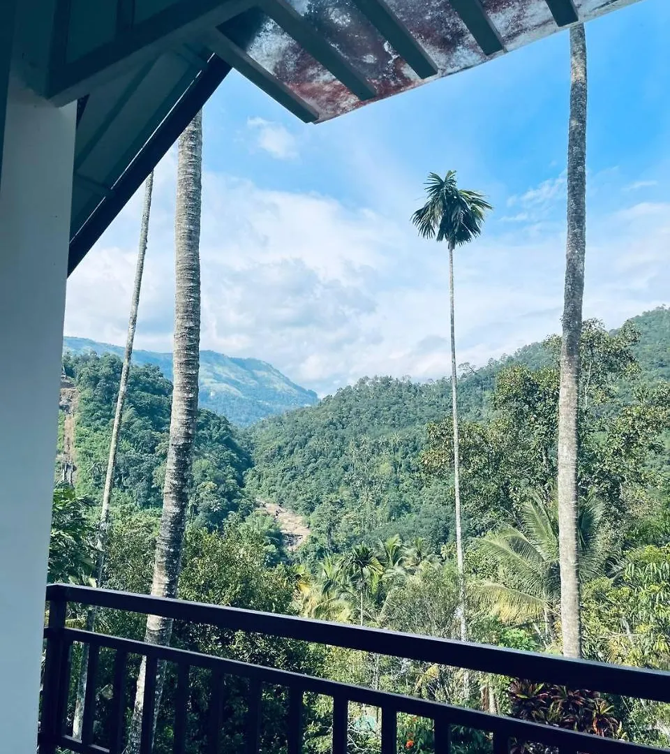 Linn View Home Stay Munnar Homestay